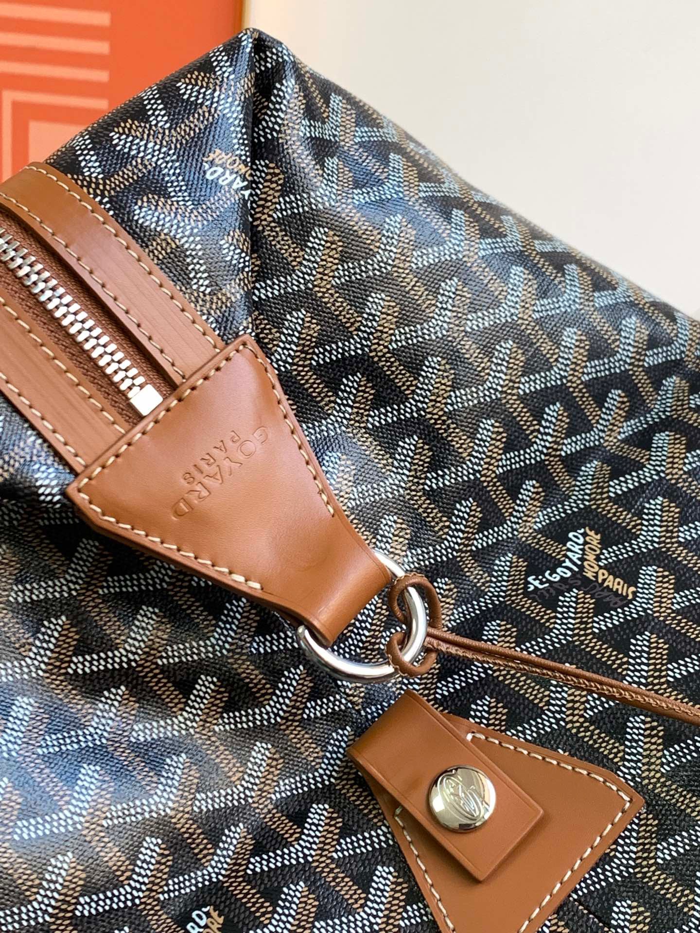 고야드 모노그램 트래블백 블랙 탄