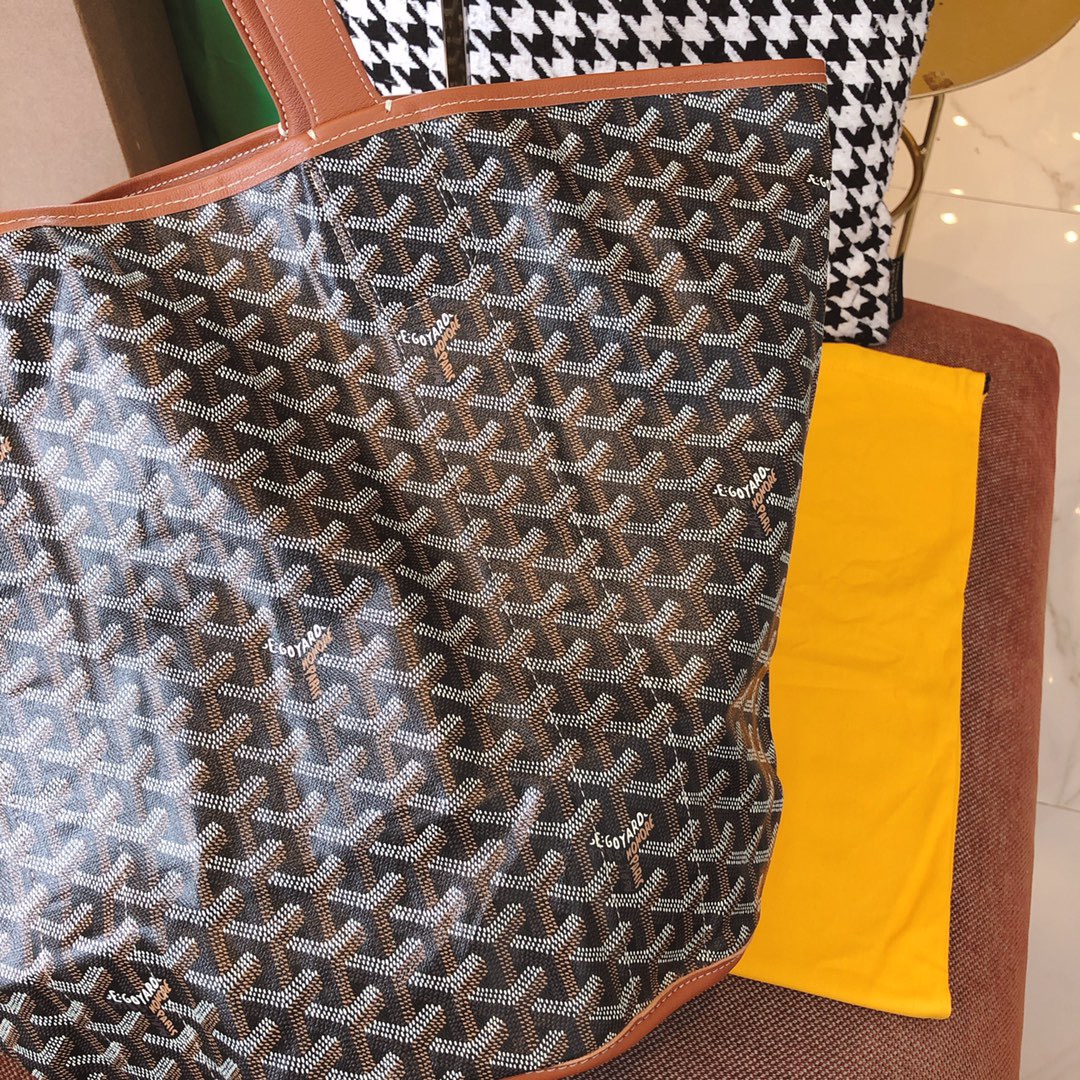 고야드 리버시블 캔버스 쇼퍼 블랙 탄