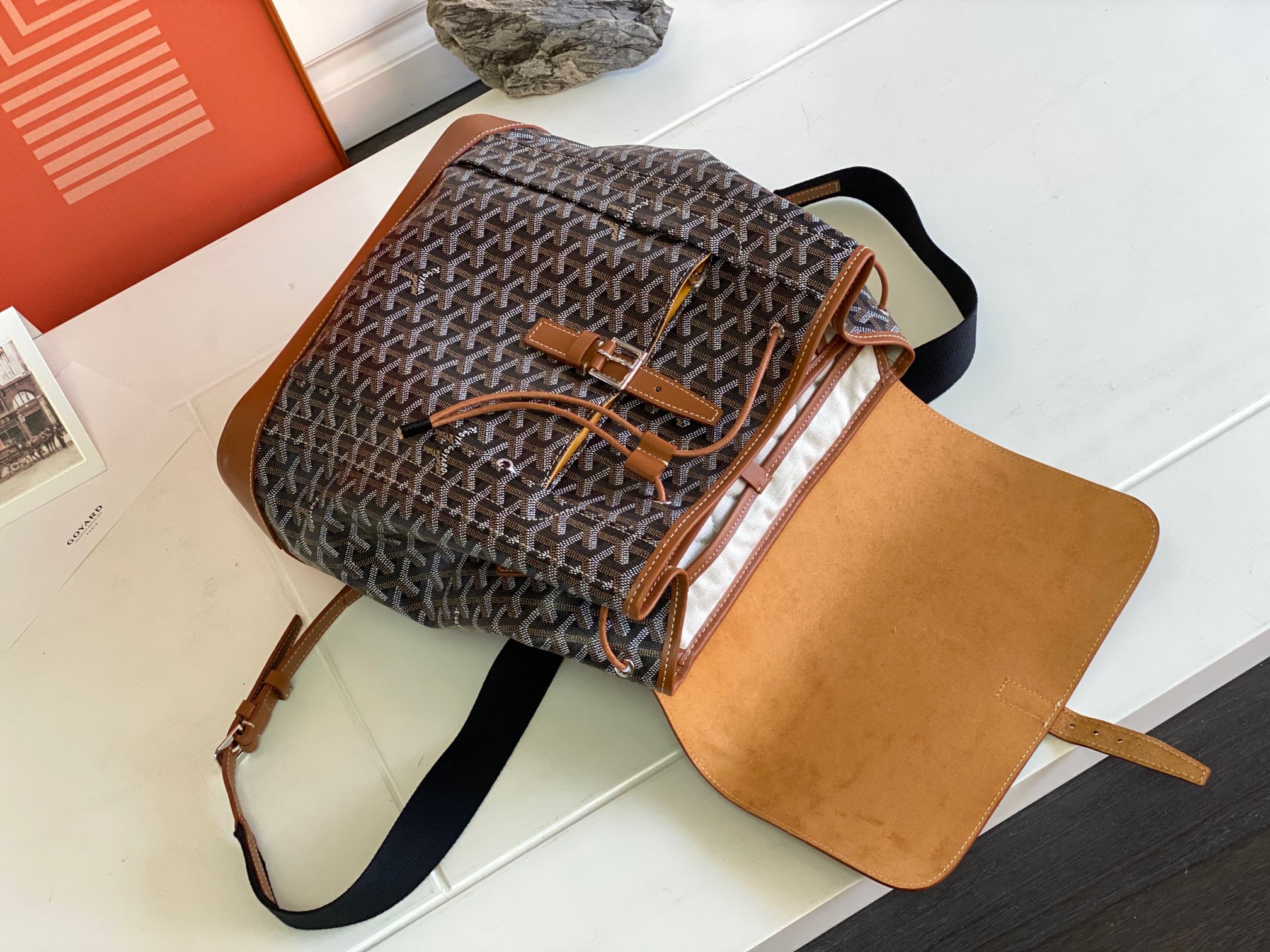 고야드 알핀 백팩 블랙 탄