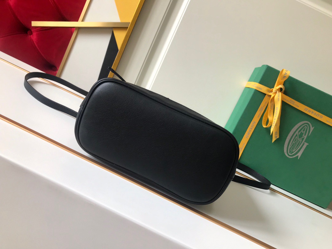 고야드 알핀 미니 백팩 블랙