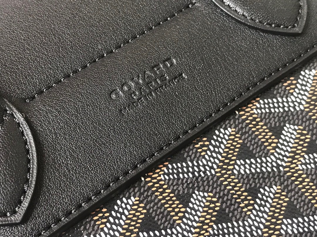 고야드 알핀 미니 백팩 블랙