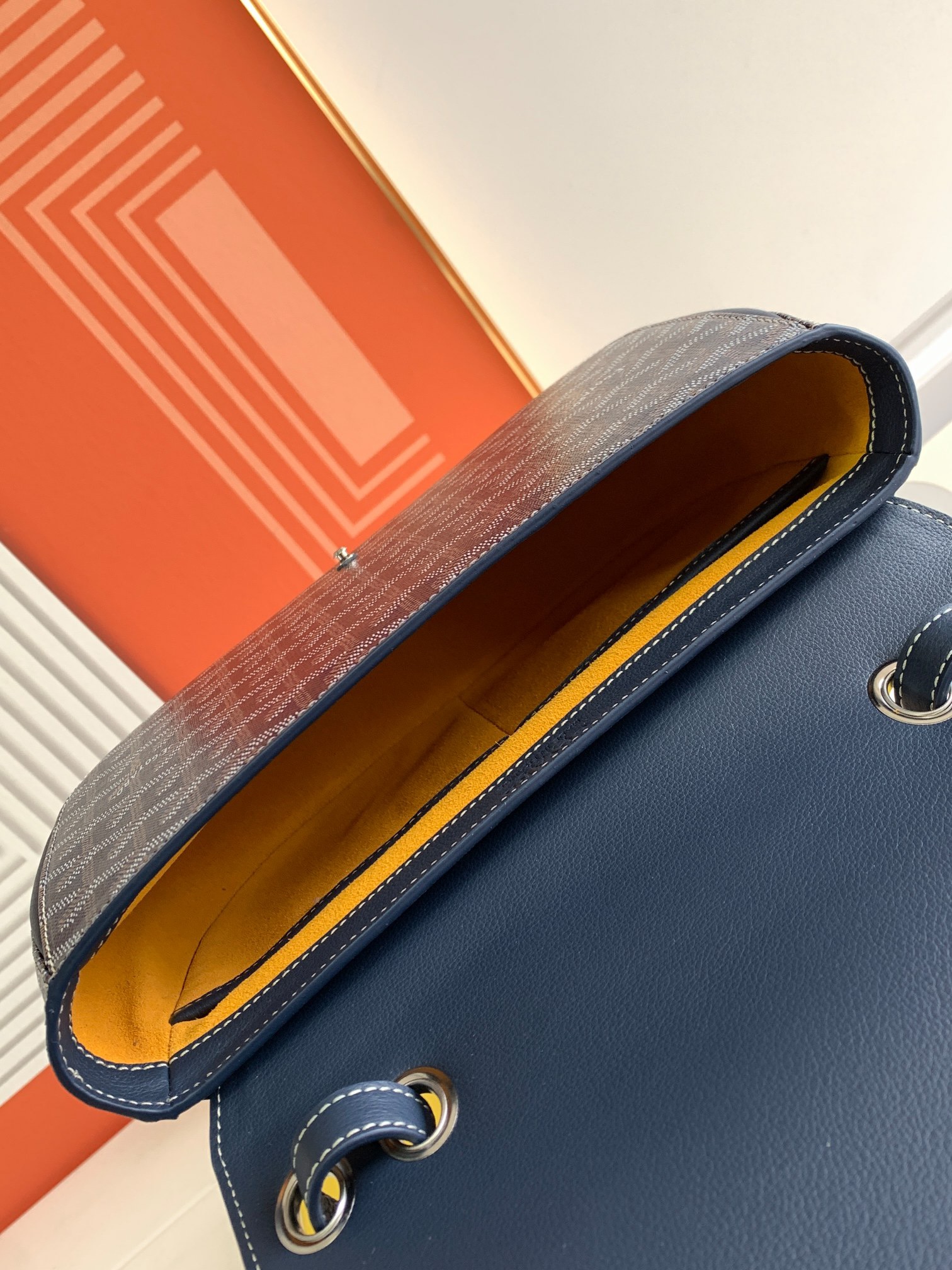 고야드 233 숄더백 마린 블루