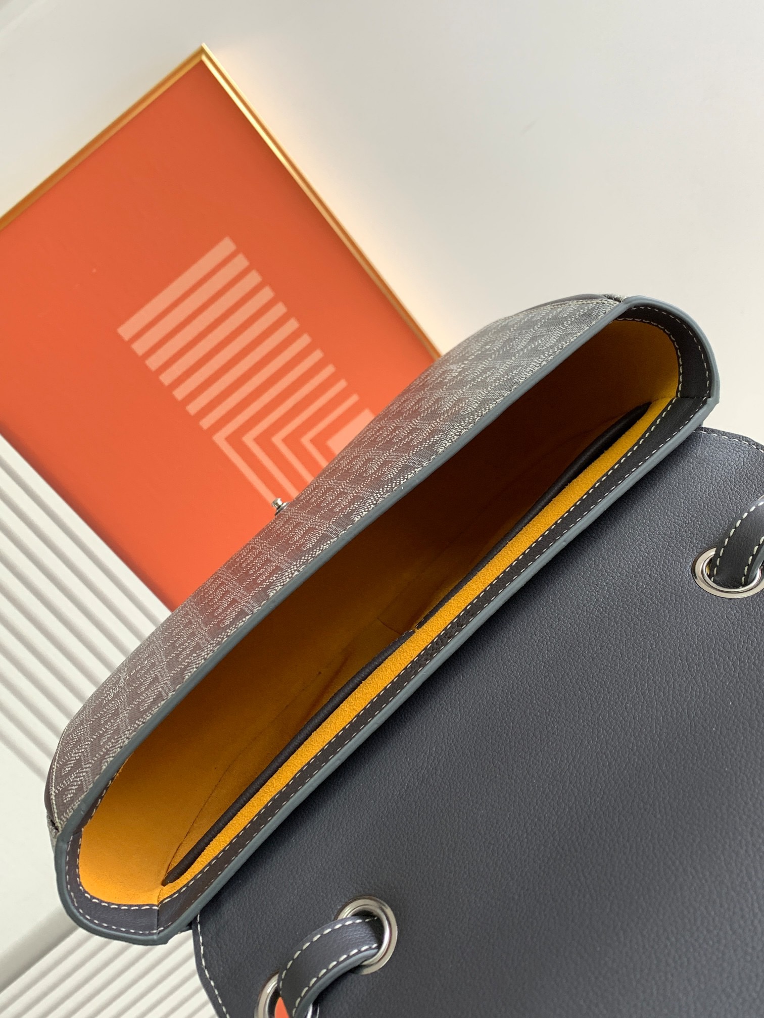 고야드 233 숄더백 블랙