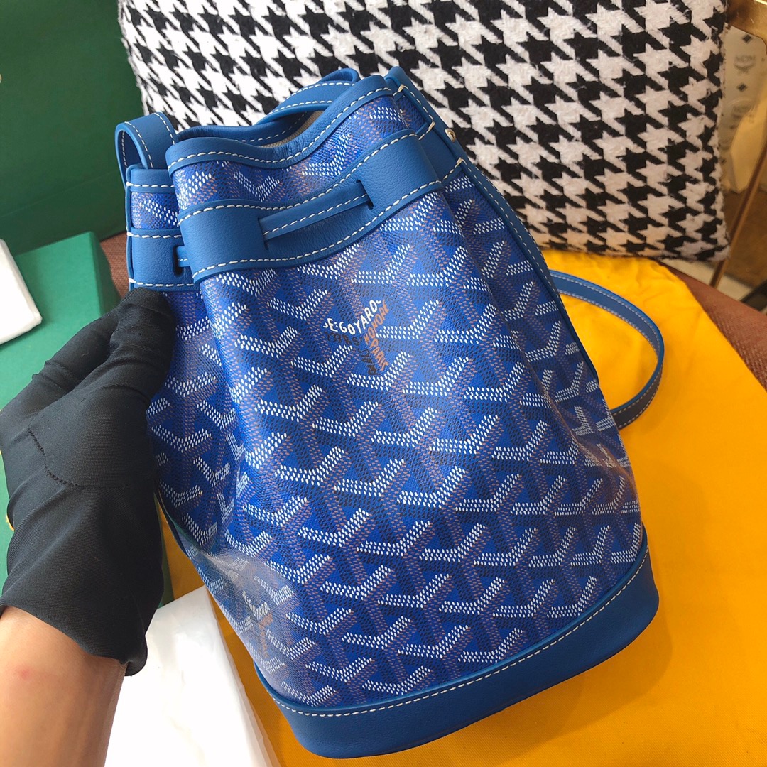 고야드 쁘띠플로 버킷백 스카이 블루