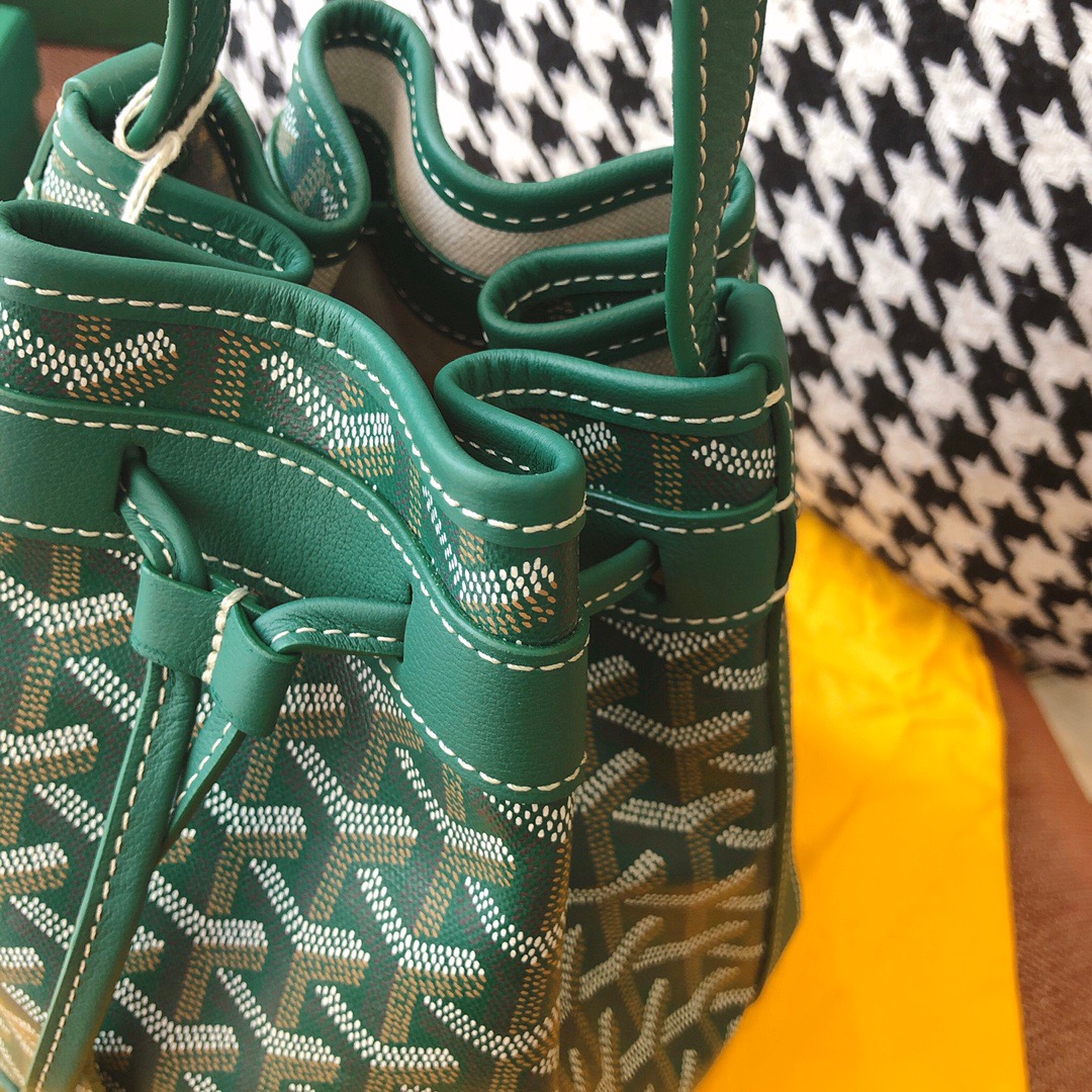 고야드 쁘띠플로 버킷백 그린