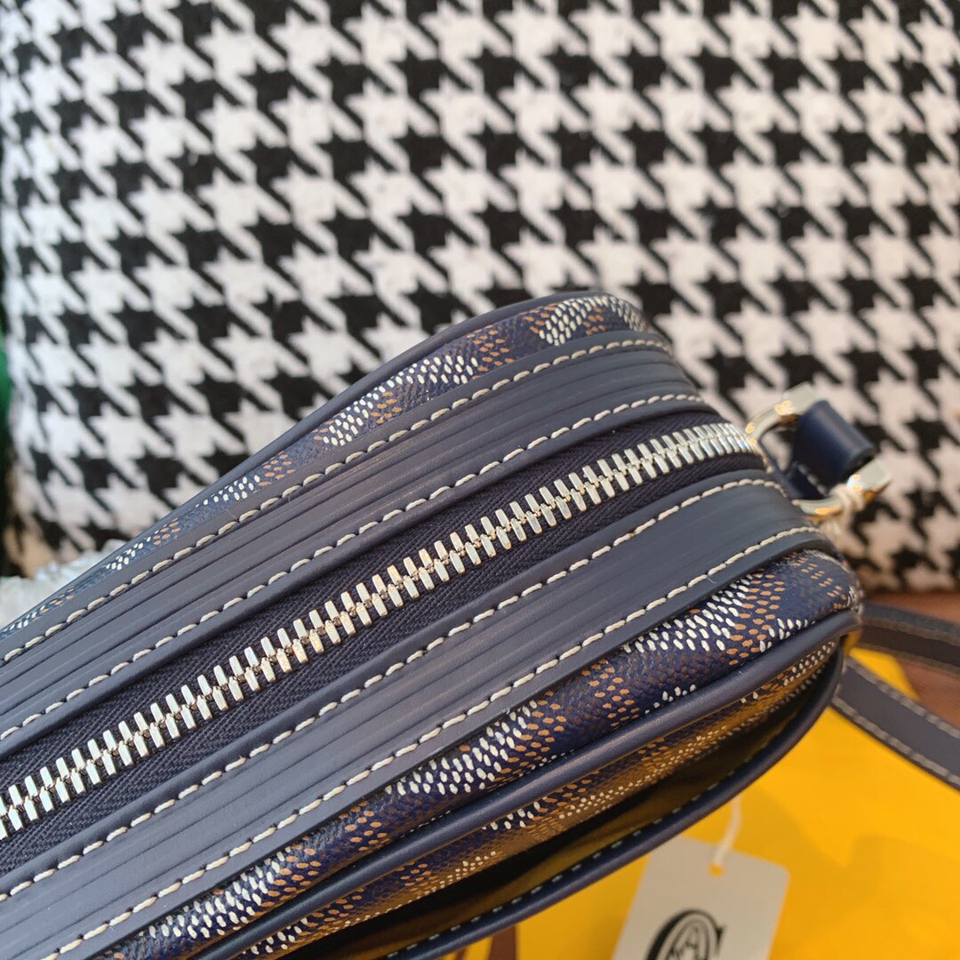 고야드 카페르 크로스백 마린 블루