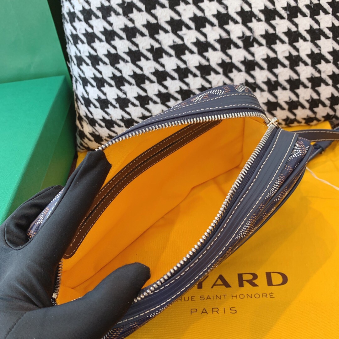 고야드 카페르 크로스백 마린 블루