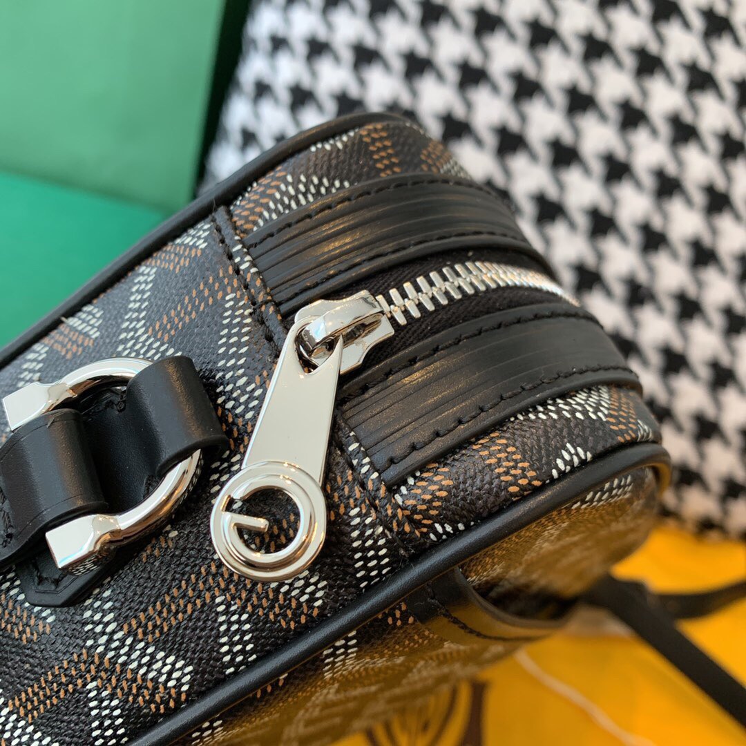 고야드 카페르 크로스백 블랙