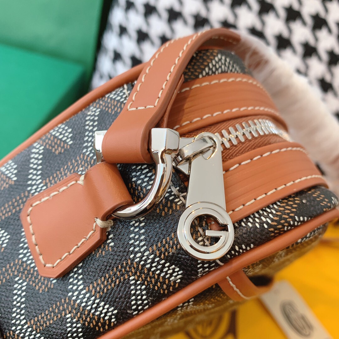 고야드 카페르 크로스백 블랙 탄