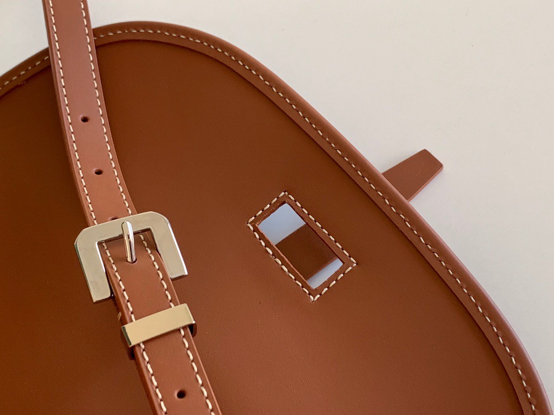 고야드 벨베데르 크로스백 블랙 탄