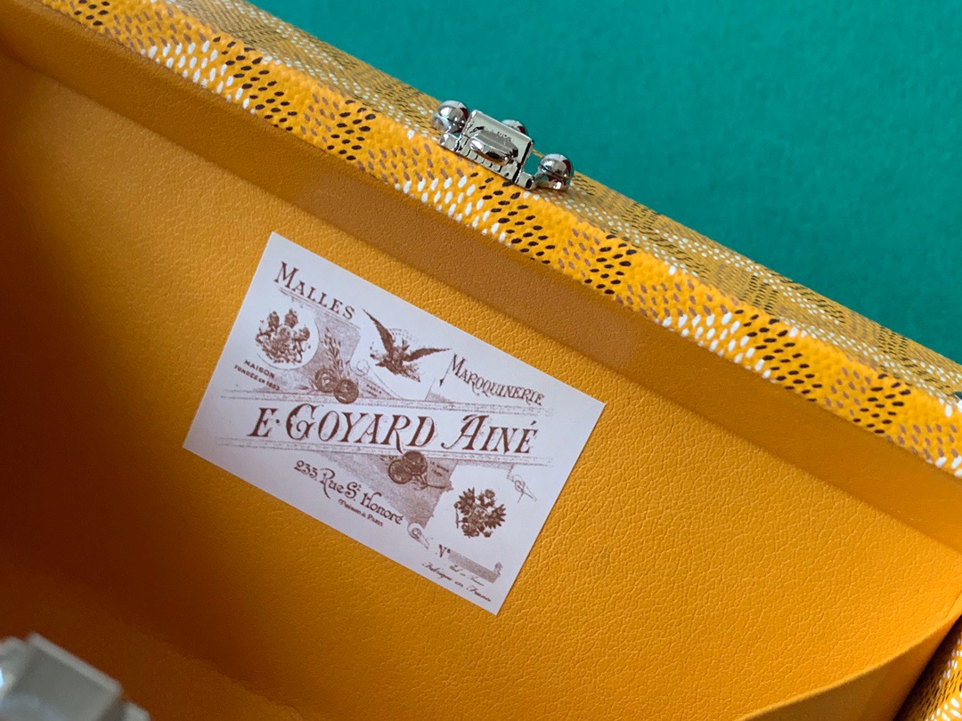 고야드 19FW 트렁크 스트랩백 옐로우