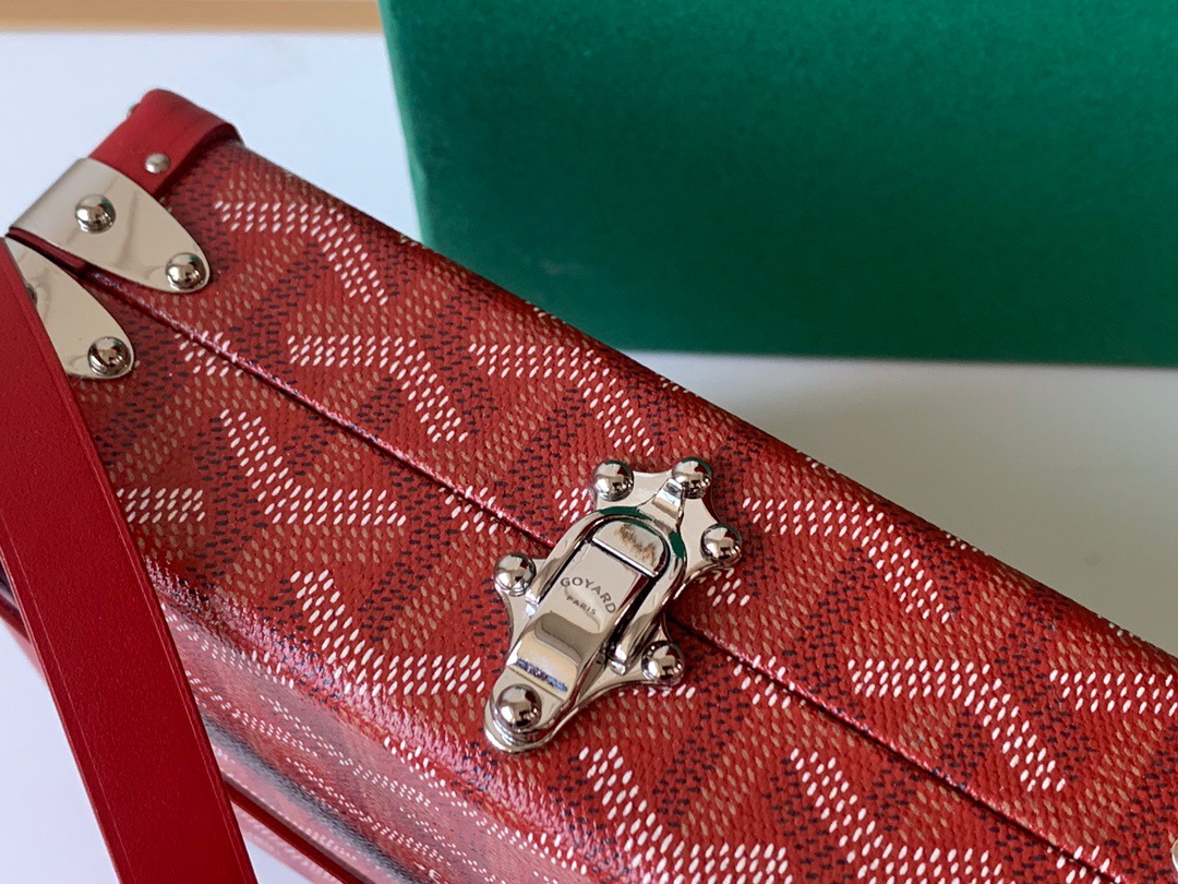 고야드 19FW 트렁크 스트랩백 레드