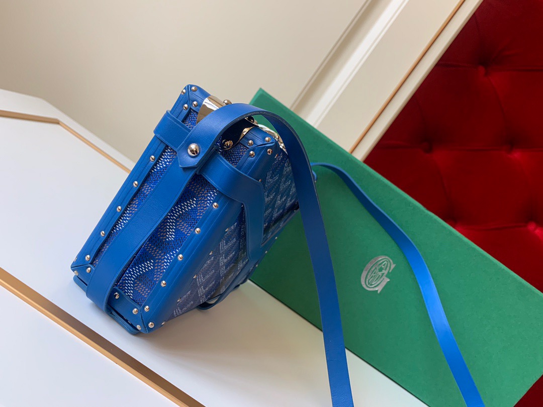 고야드 19FW 트렁크 스트랩백 스카이 블루