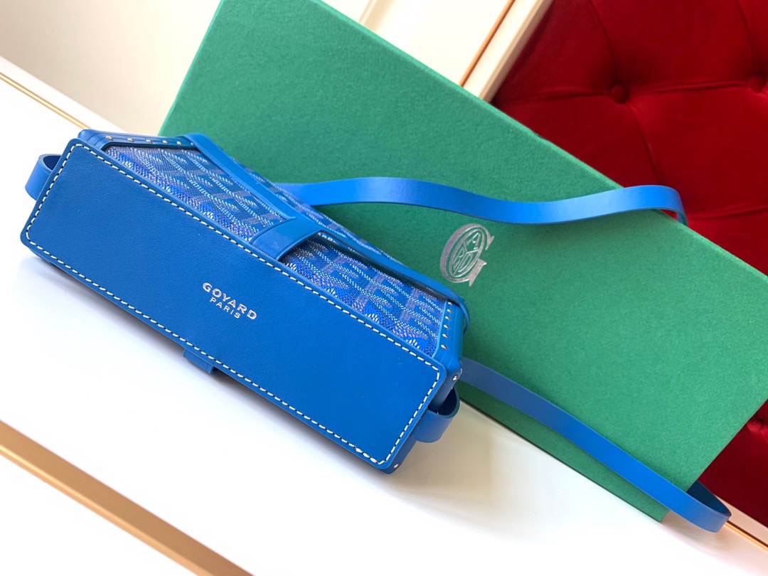 고야드 19FW 트렁크 스트랩백 스카이 블루