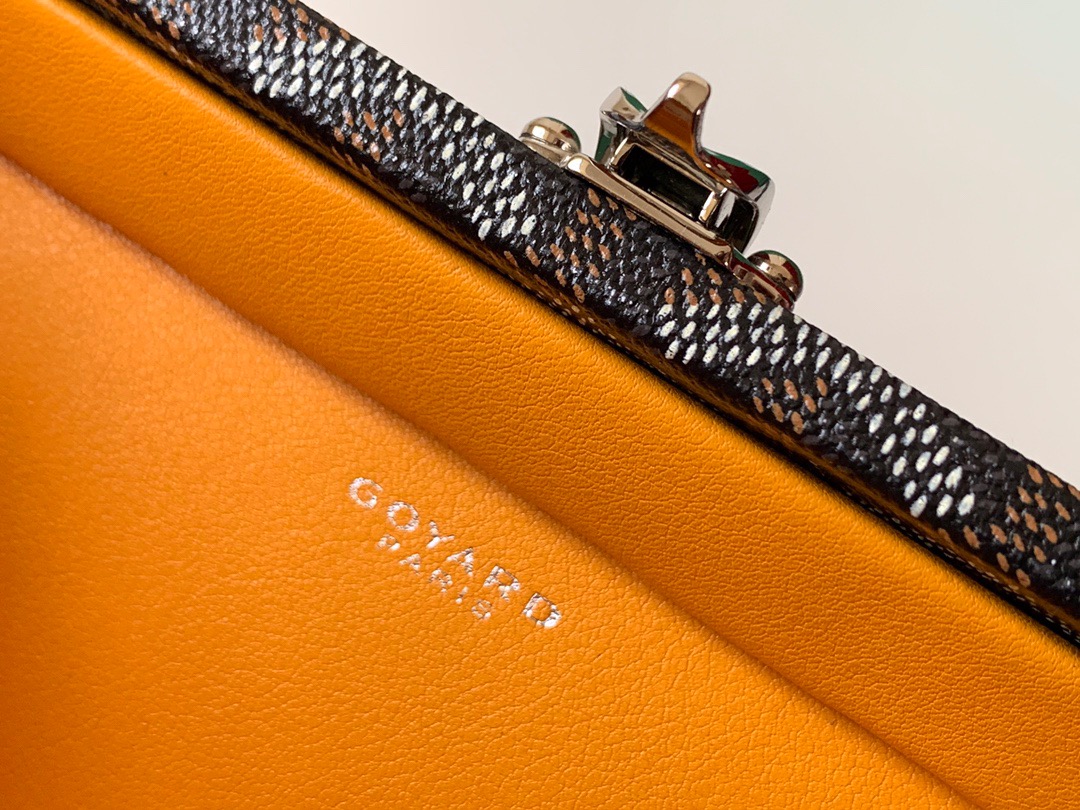 고야드 19FW 트렁크 스트랩백 블랙