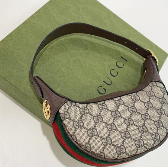 구찌 오피디아 GG 미니 호보 숄더백 가로 20cm x 세로15cm x 너비 5cm