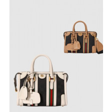 구찌 스몰 핸드백 715771