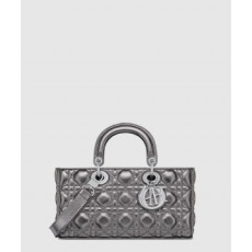 디올 Lady D-Joy 미디엄백 M0540