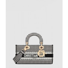 디올 레이디 디조이백 미듐 M0540