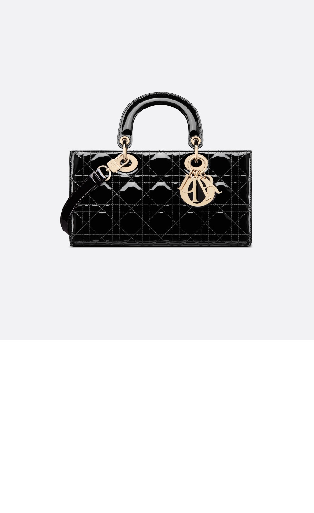 디올 레이디 디조이백 미듐 M0540