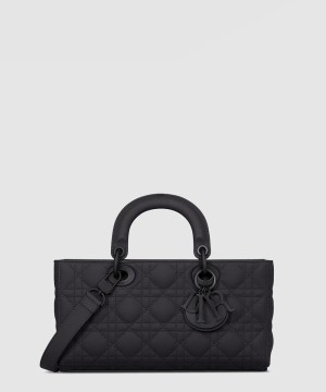 디올 레이디 디조이백 미듐 M0540