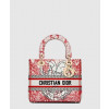 디올 레이디백 디라이트 미듐 M0565