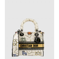 디올 레이디백 디라이트 미듐 M0565