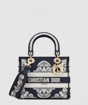 디올 레이디백 디라이트 미듐 M0565