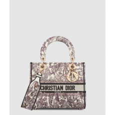 디올 레이디백 디라이트 미듐 M0565