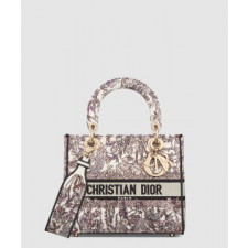 디올 레이디백 디라이트 미듐 M0565