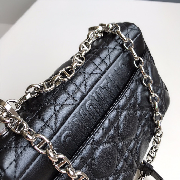 디올 카로백 블랙 은장 스몰 사이즈 : 20*12*7cm