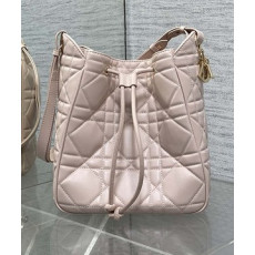 디올 디 모션 미디엄 호보 버킷백 DR09463