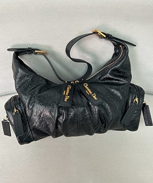 디올 그랜드 투어 멀티 포켓 미디엄 블랙