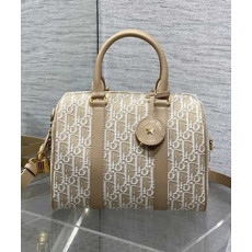 디올 그루브 토트백 25