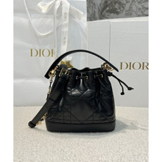 디올 졸리 버킷백 스몰 매크로 까나쥬