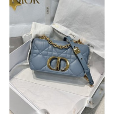 디올 카로 램 마크로캔 스몰