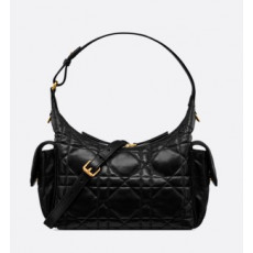 디올 D-Dream 미디엄 백 블랙 매크로까나쥬 양가죽 크기: 28 x 16 x 10cm (길이 x 높이 x 너비)