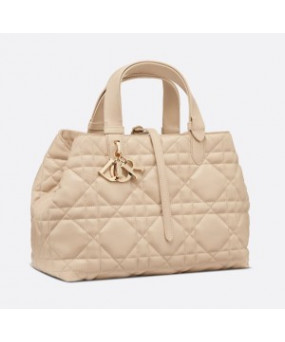 디올 미디움 뚜주흐 백 매크로까나쥬 카프스킨 파우더 베이지