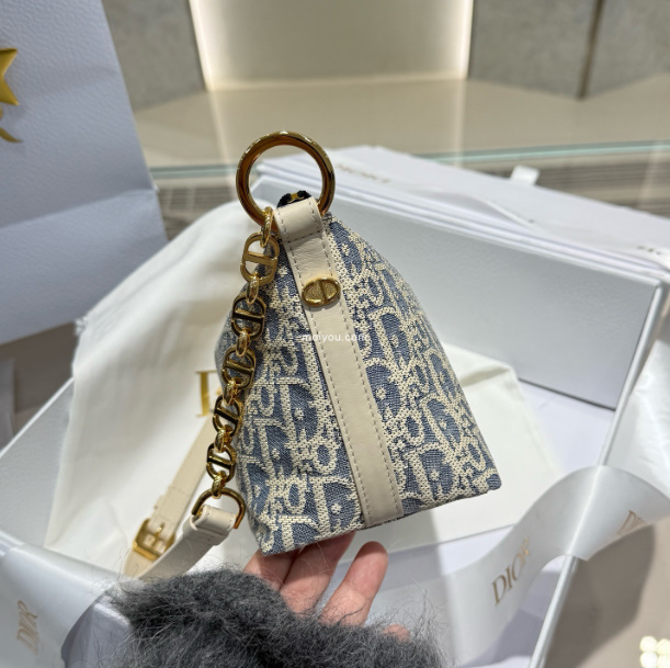 디올 Diorstar 체인 호보백 S3202UTZQ