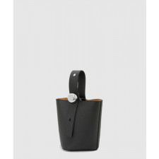 로에베 미니 페블 버킷백