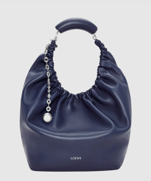 로에베 미디움 스퀴즈백