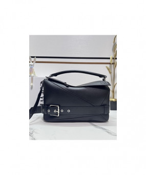 로에베 25FW 퍼즐 바이커 33