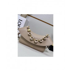 로에베 OLA 올라 미디엄 레더 숄더 AP22P22