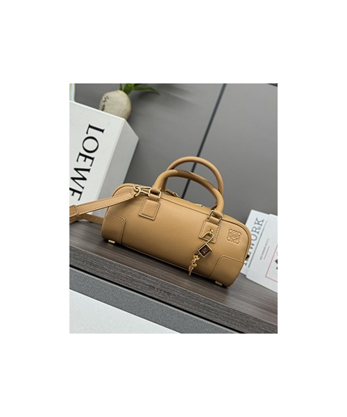 로에베 아마조나 23 크롭 백