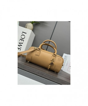 로에베 아마조나 23 크롭 백