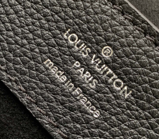 루이비통 락미에버미니 블랙