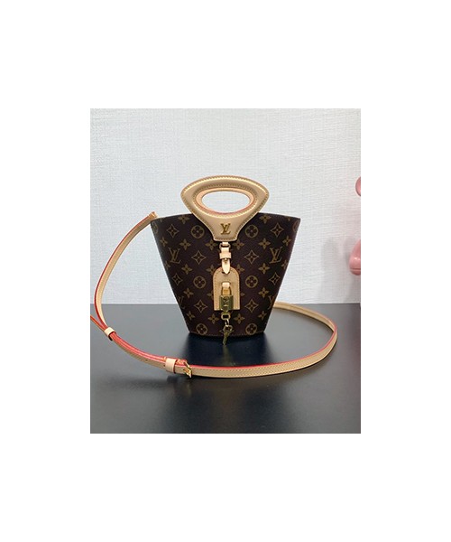 루이비통 리바쥬 BB 백 M14680