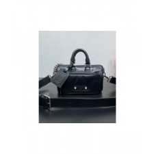 루이비통 키폴 카고 반둘리에 25 블랙 M13988