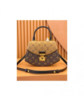 루이비통 틸시트 토트 백 M46548