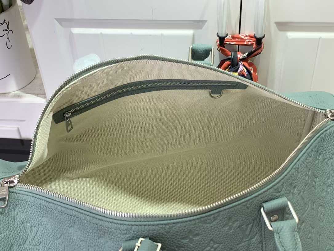 루이비통 2025 M13976 키폴 반둘리에 50 여행 가방